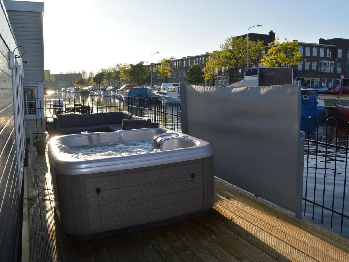 Beautiful Houseboat With Terrace Jacuzzi Ξενοδοχείο Χάγη Εξωτερικό φωτογραφία